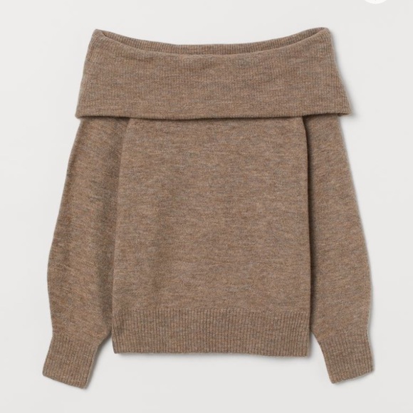 Off The Shoulder Sweater - Picture 1 of 2